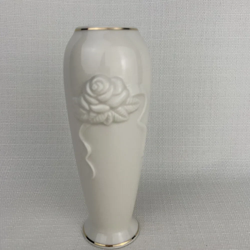 VINTAGE LENOX IVORY WHITE FINE CHINA‎ FLORAL SHARON ROSE BUD VASE Made In Usa